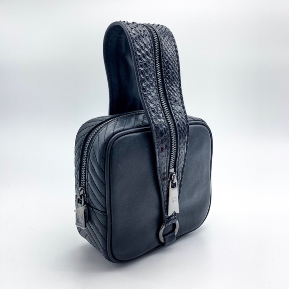 NWT HEIRLOOM Leather Python Wristlet "VERONICA" - Picture 4 of 7